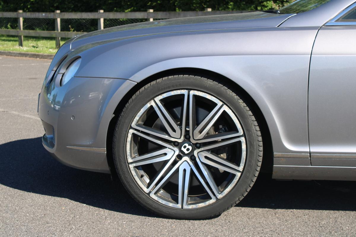 2004 Bentley CONTINENTAL GT AUTO