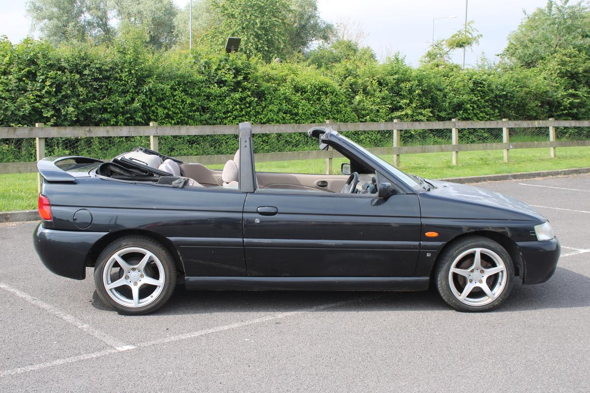 1996 Ford ESCORT SI CABRIO