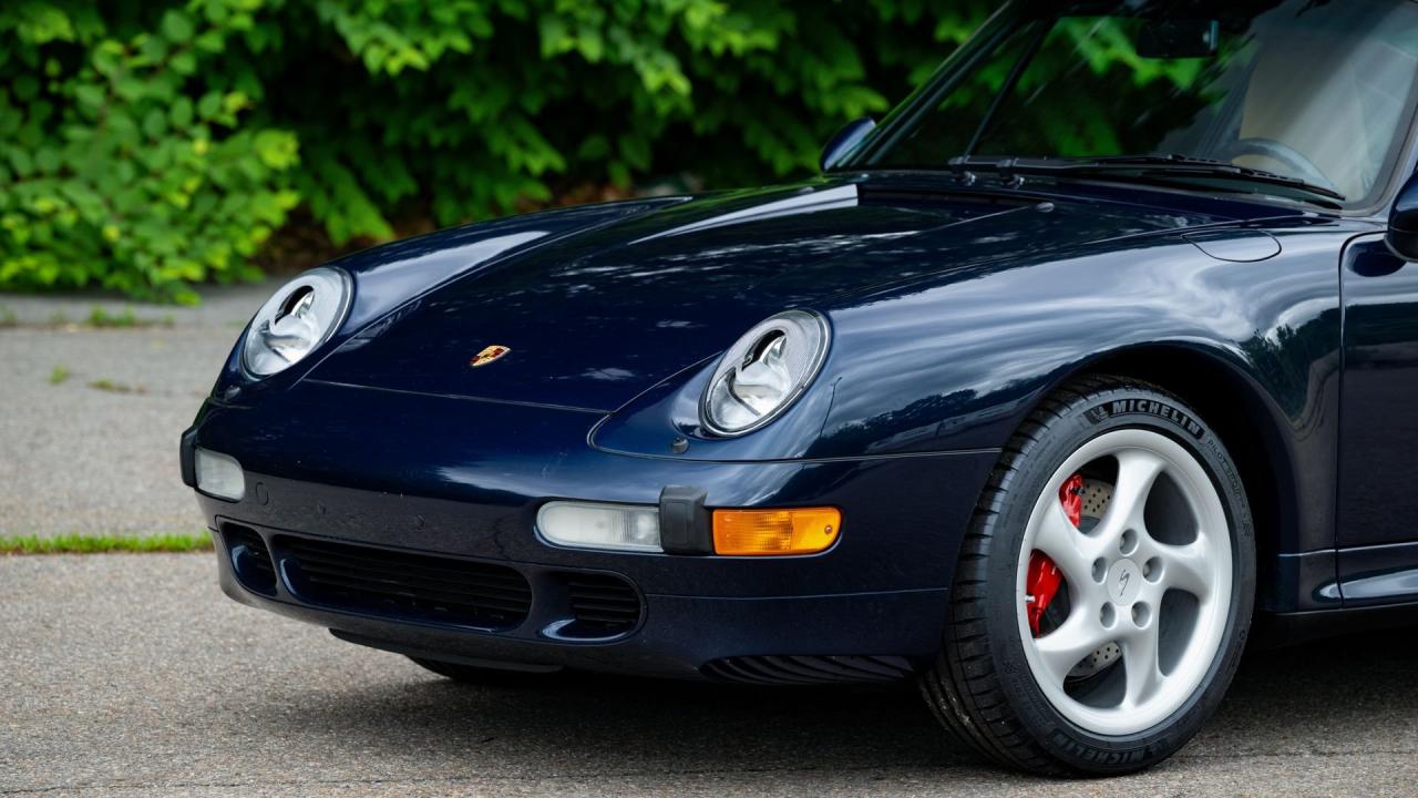 1998 Porsche 911 Carrera 4S