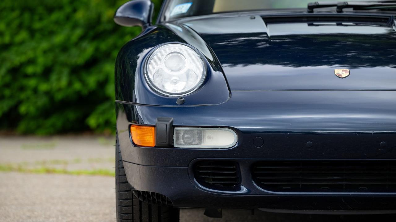 1998 Porsche 911 Carrera 4S