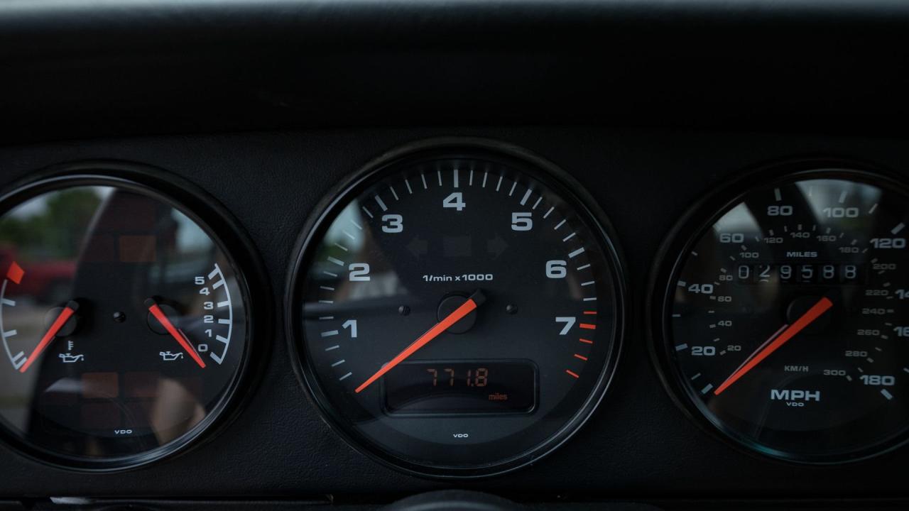 1998 Porsche 911 Carrera 4S