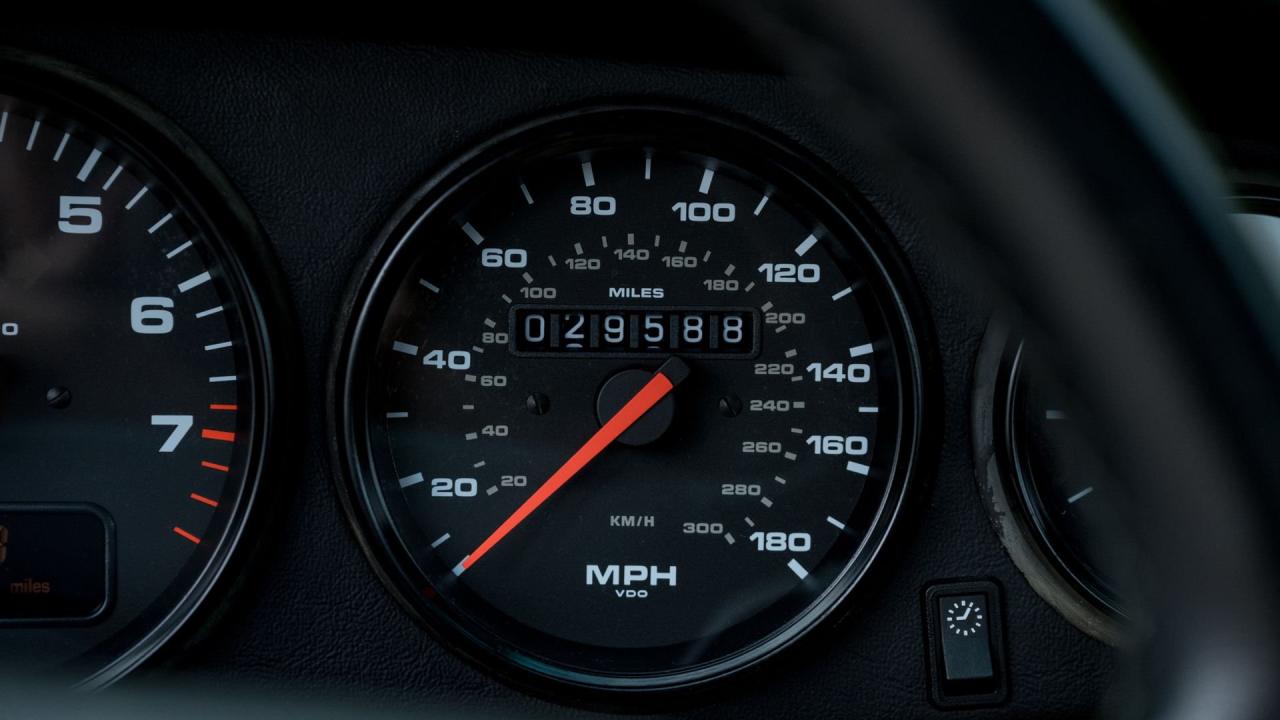 1998 Porsche 911 Carrera 4S