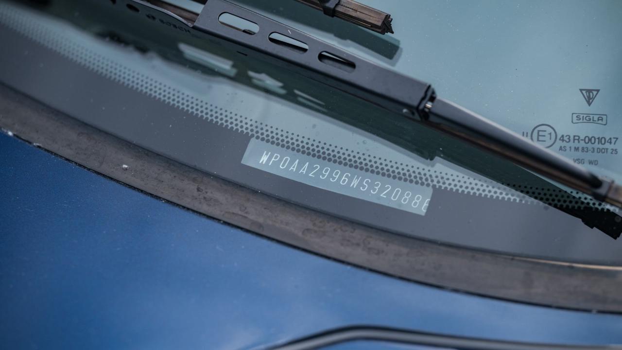 1998 Porsche 911 Carrera 4S