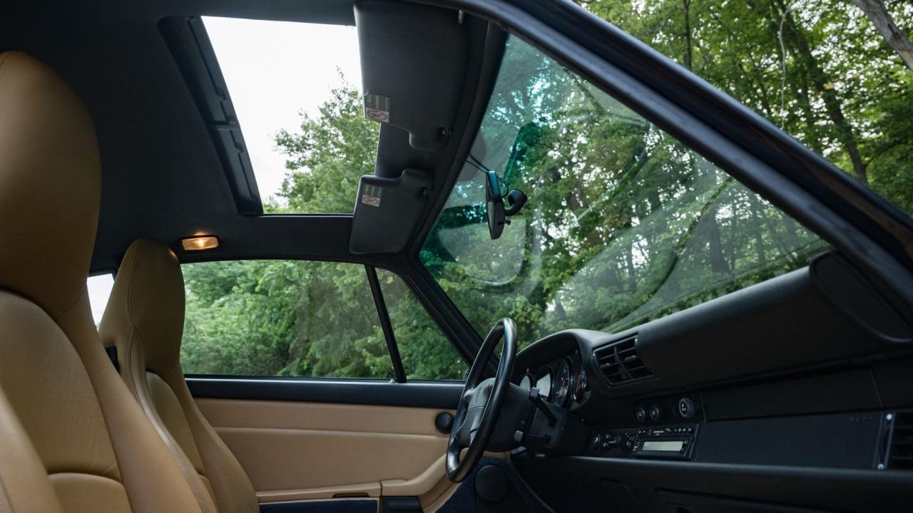 1998 Porsche 911 Carrera 4S
