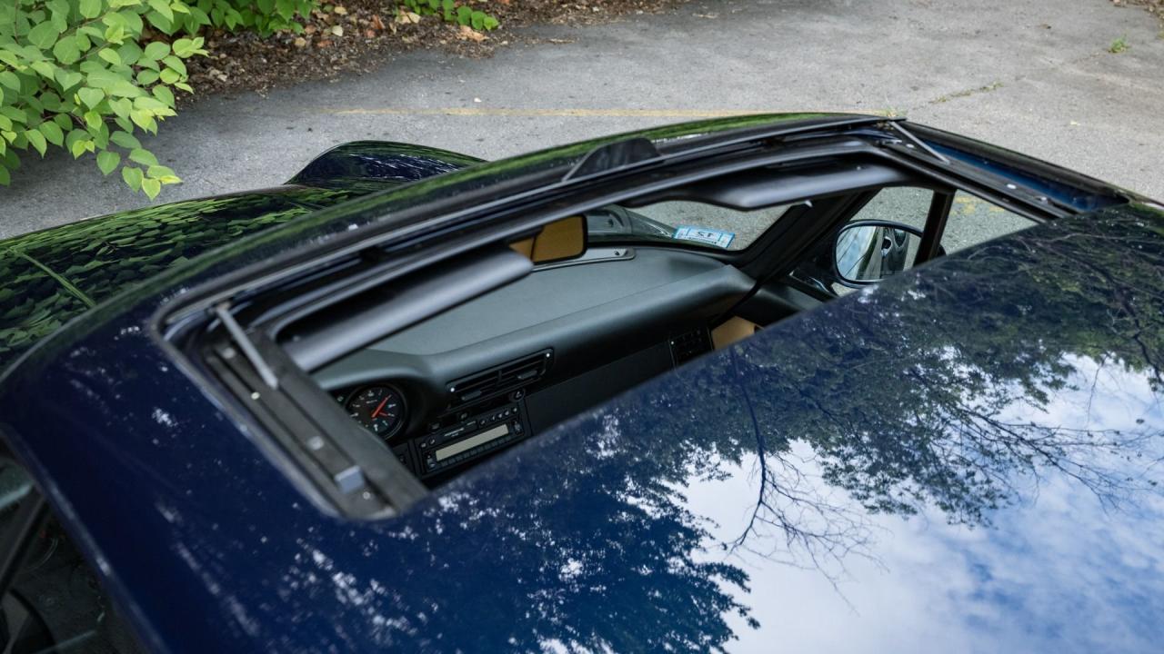 1998 Porsche 911 Carrera 4S