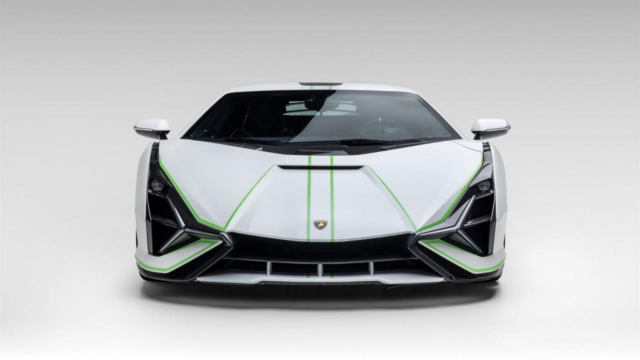 2020 Lamborghini Si&aacute;n FKP 37