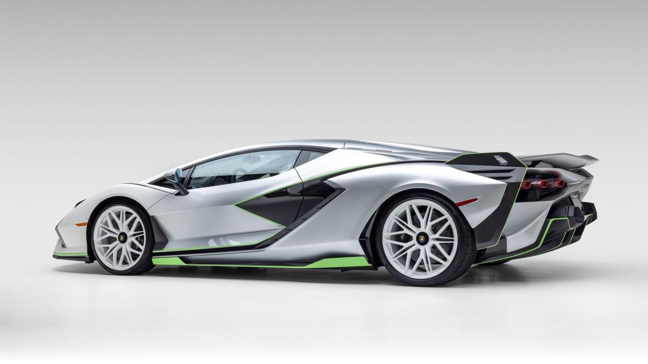 2020 Lamborghini Si&aacute;n FKP 37