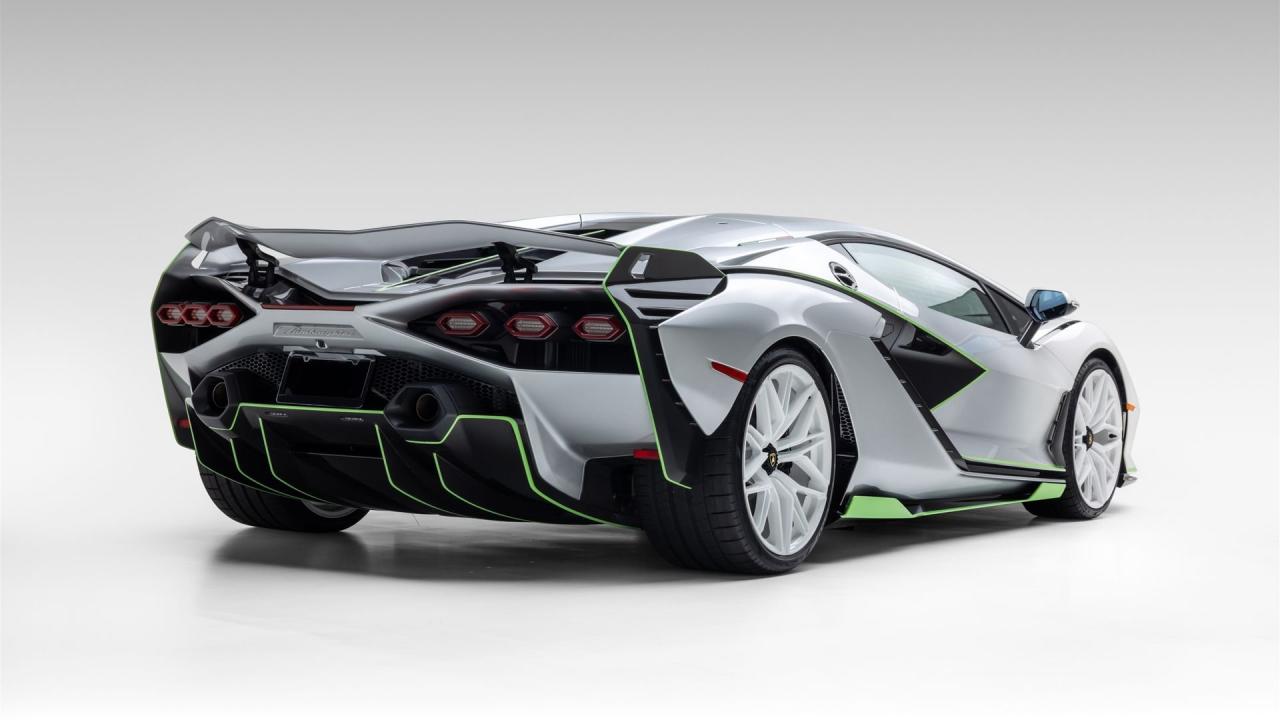 2020 Lamborghini Si&aacute;n FKP 37
