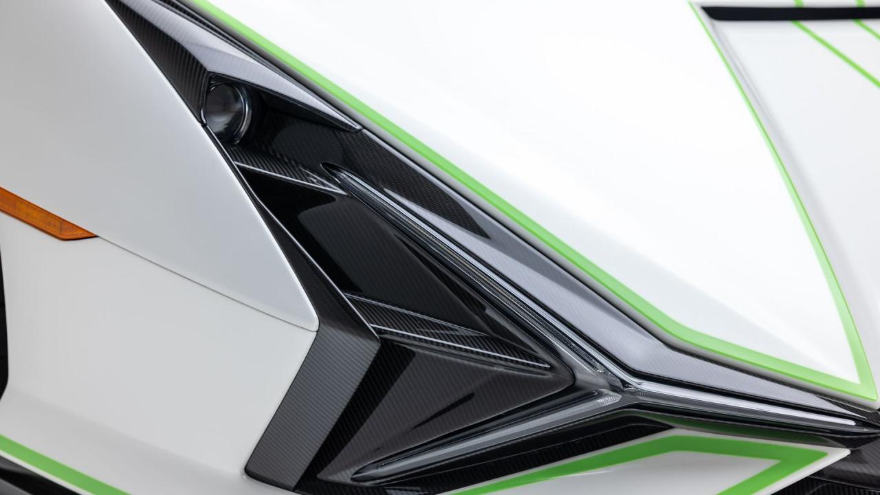 2020 Lamborghini Si&aacute;n FKP 37