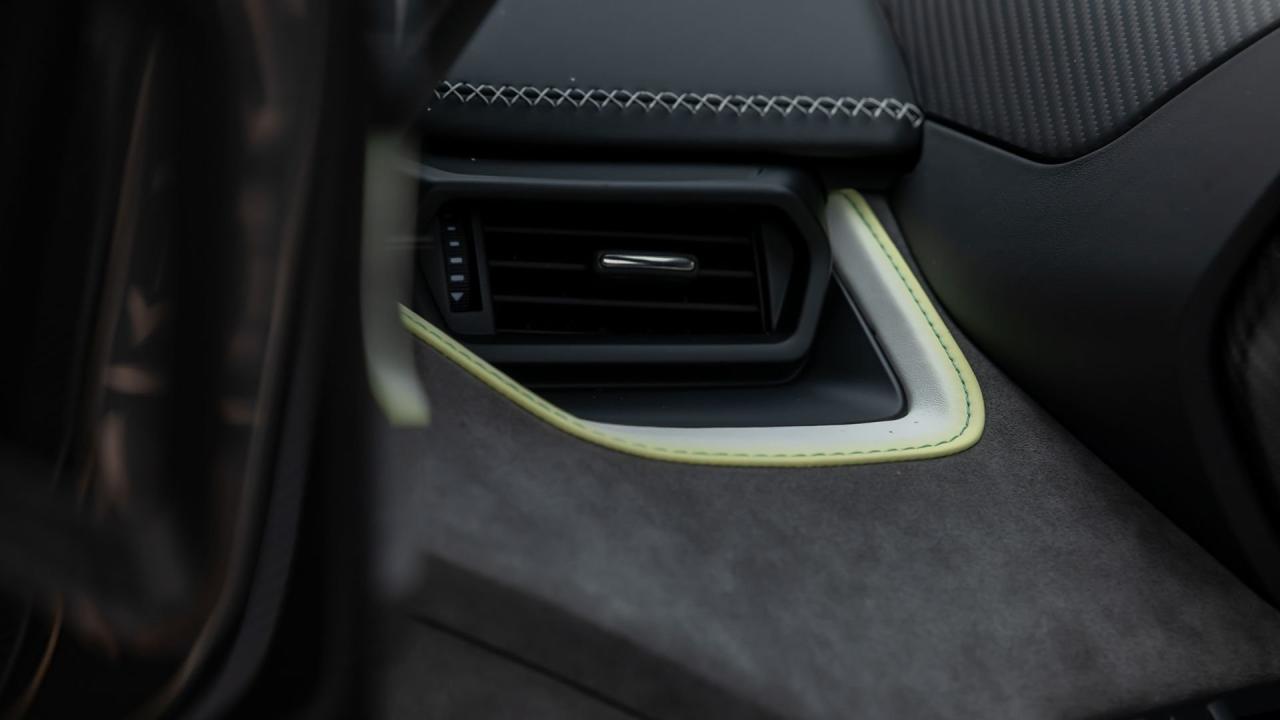 2020 Lamborghini Si&aacute;n FKP 37