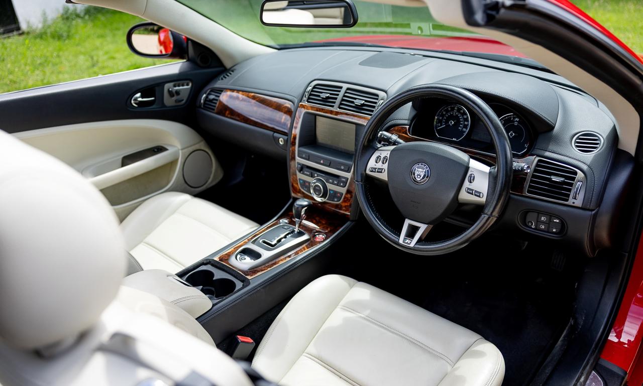 2007 Jaguar XKR Convertible (4.2 litre)