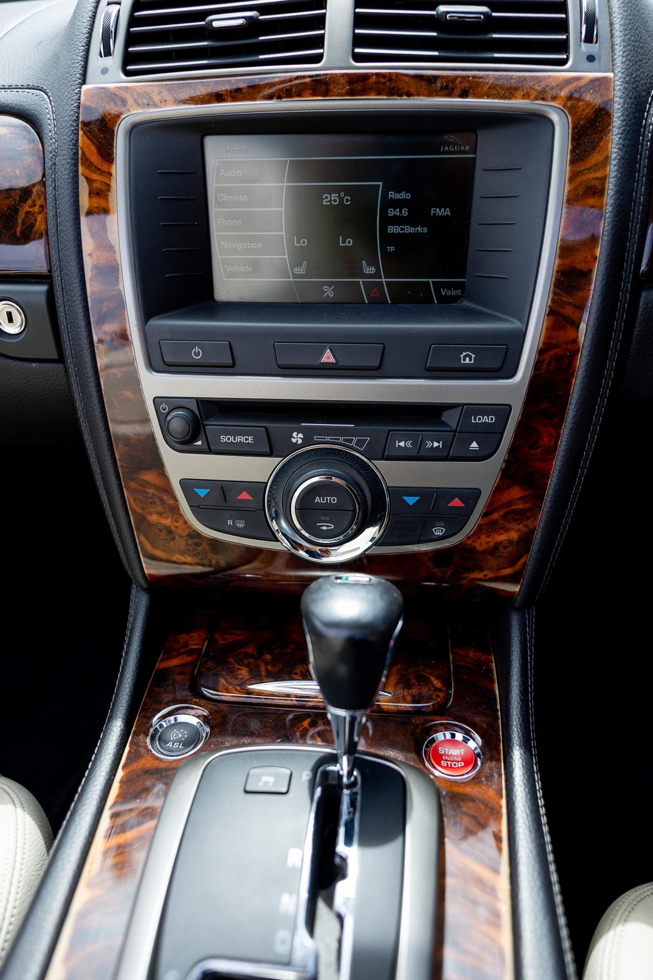 2007 Jaguar XKR Convertible (4.2 litre)