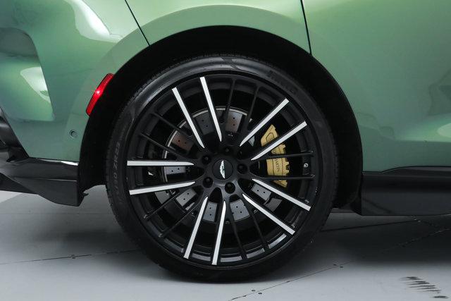 2023 Aston Martin DBX