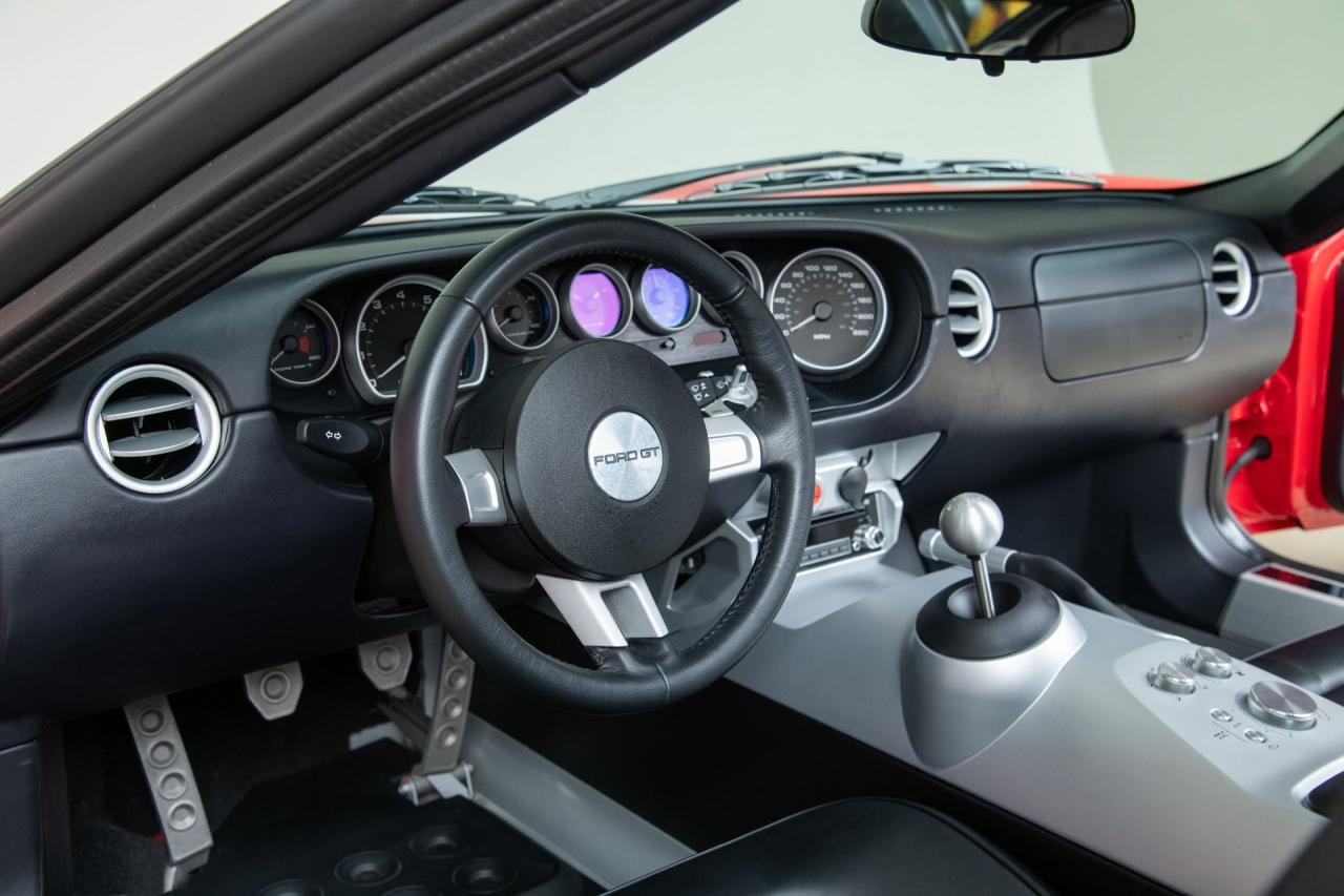 2005 Ford GT