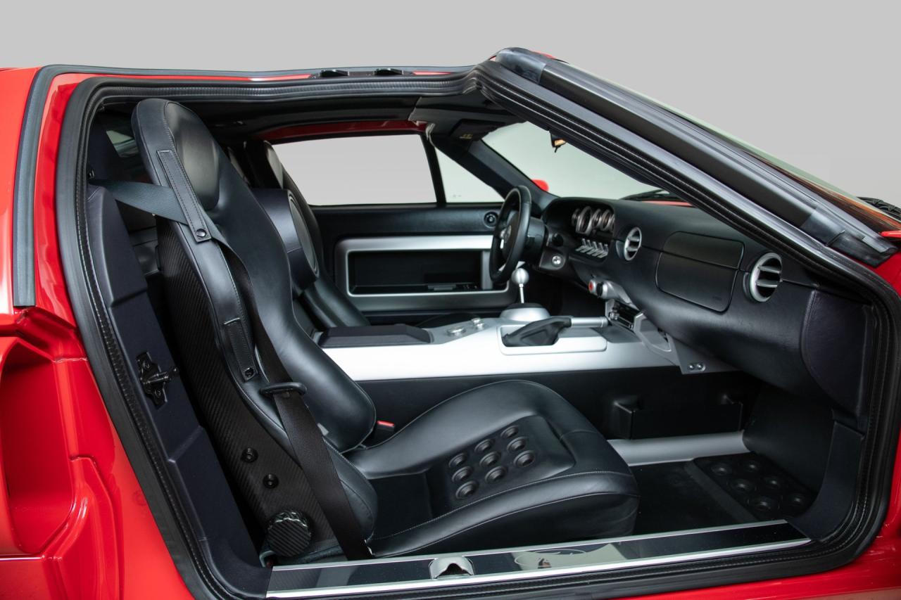 2005 Ford GT