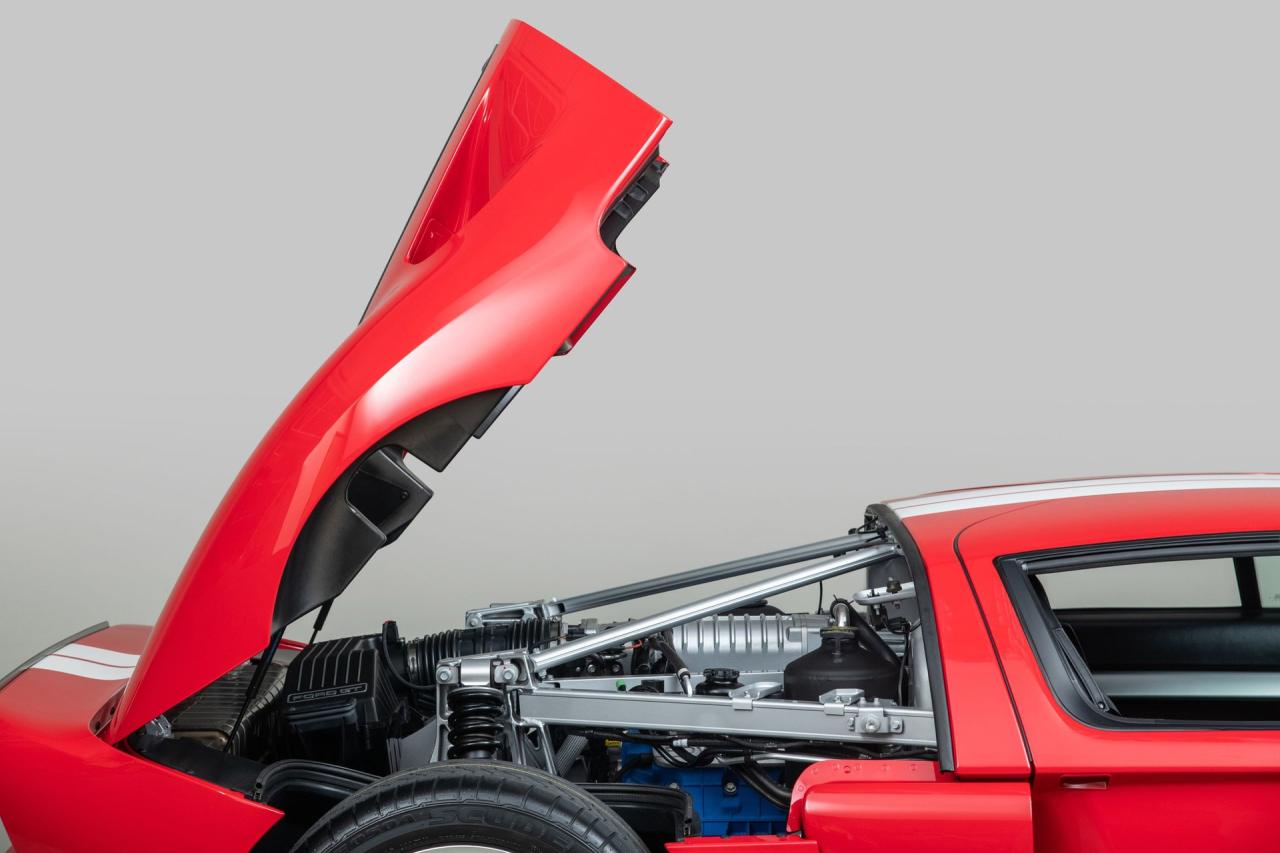 2005 Ford GT