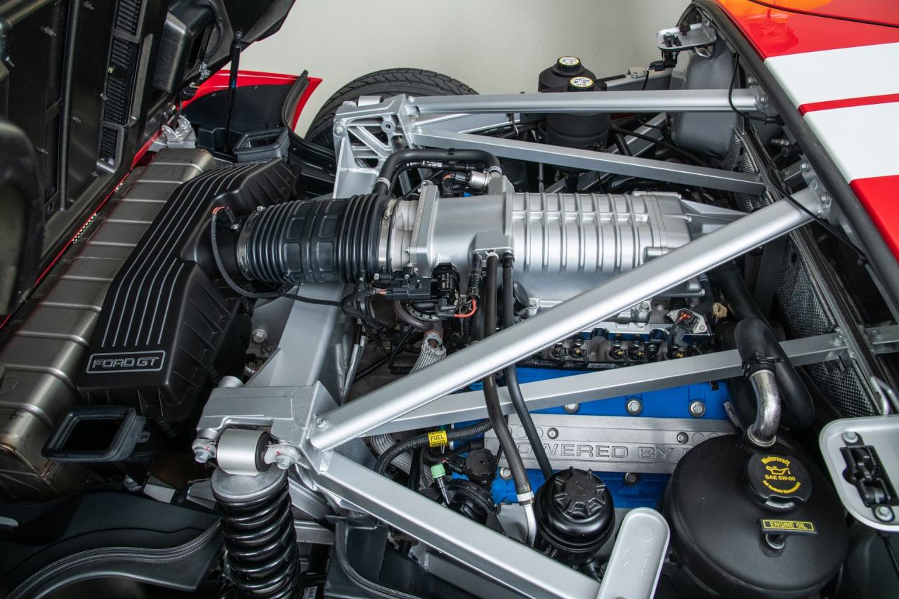 2005 Ford GT