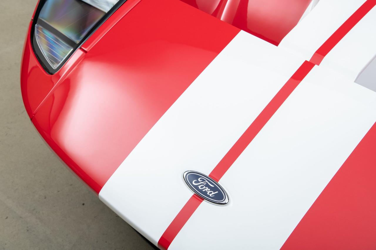2005 Ford GT