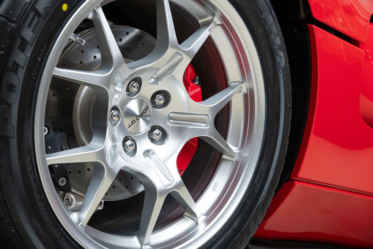 2005 Ford GT
