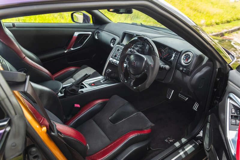 2009 Nissan R35 GTR BLACK EDITION