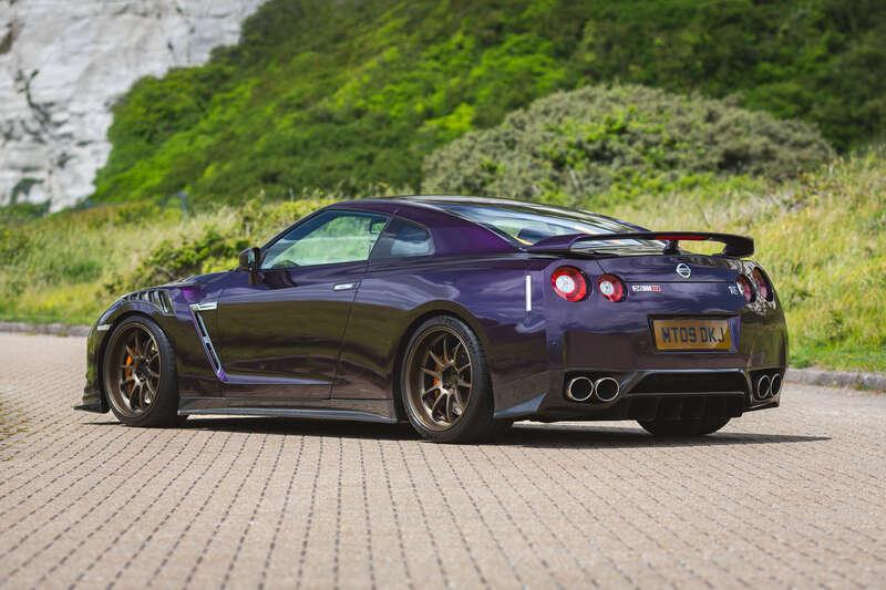 2009 Nissan R35 GTR BLACK EDITION