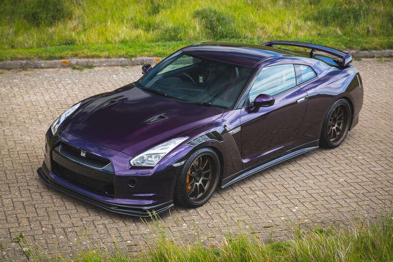 2009 Nissan R35 GTR BLACK EDITION