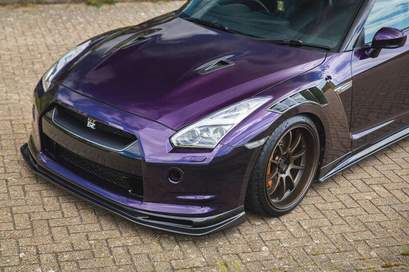 2009 Nissan R35 GTR BLACK EDITION