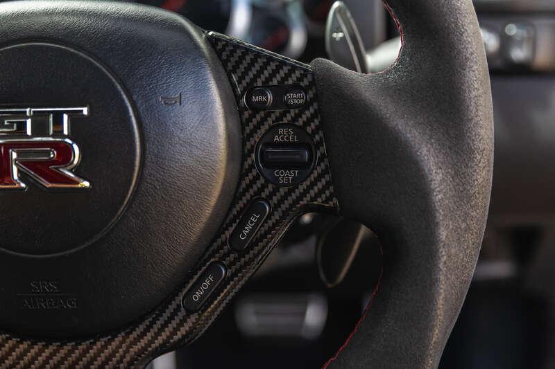 2009 Nissan R35 GTR BLACK EDITION
