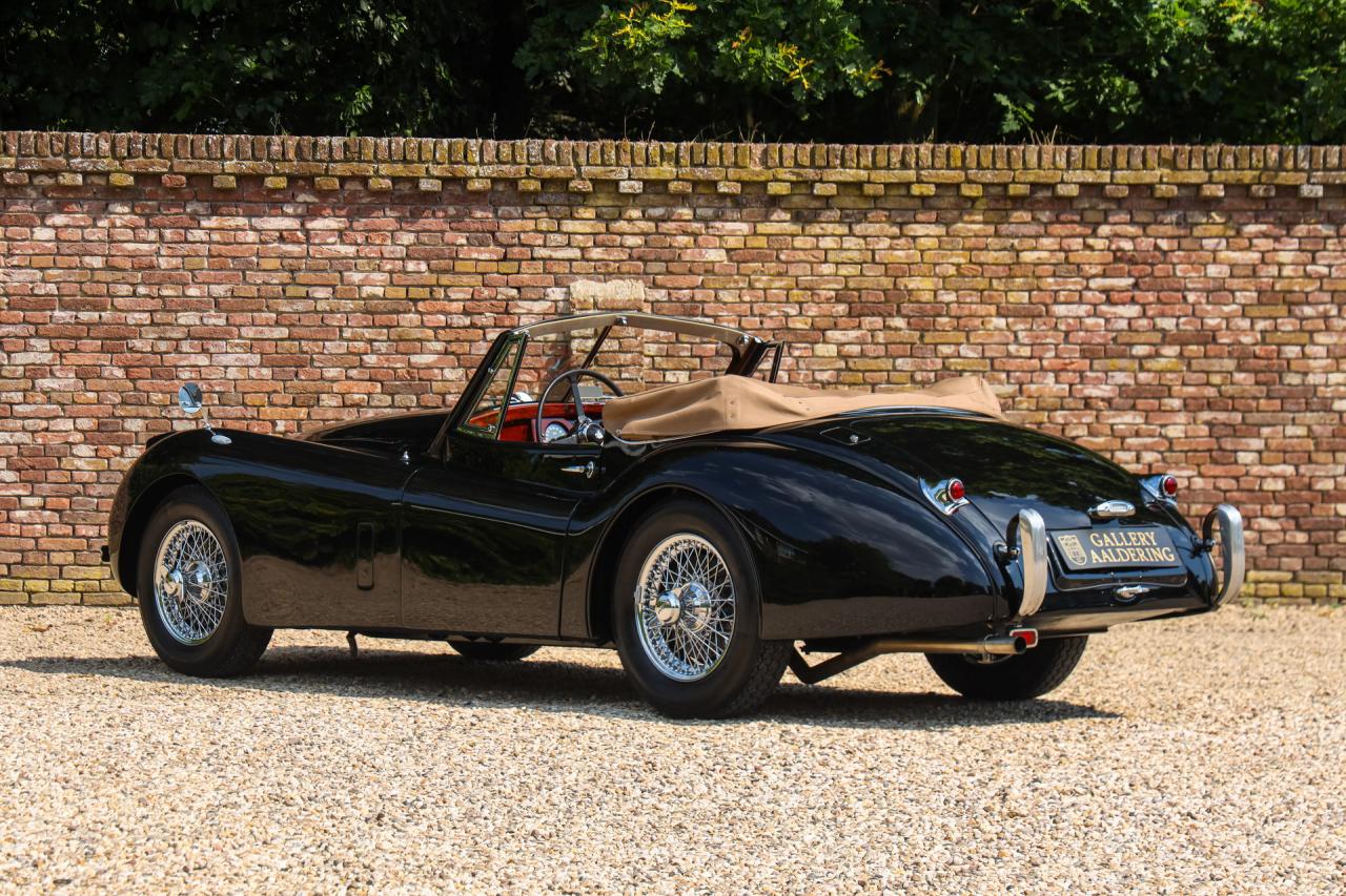 1953 Jaguar XK120 DHC &ldquo;Black and cognac&rdquo;