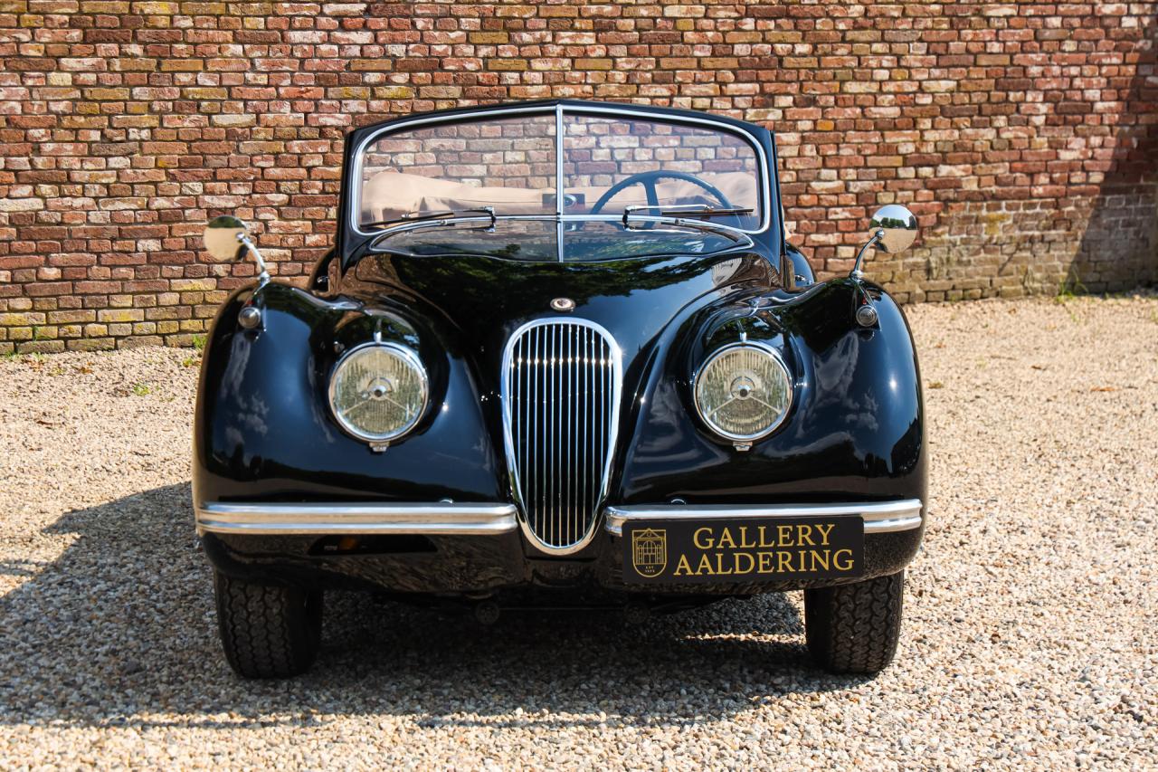 1953 Jaguar XK120 DHC &ldquo;Black and cognac&rdquo;