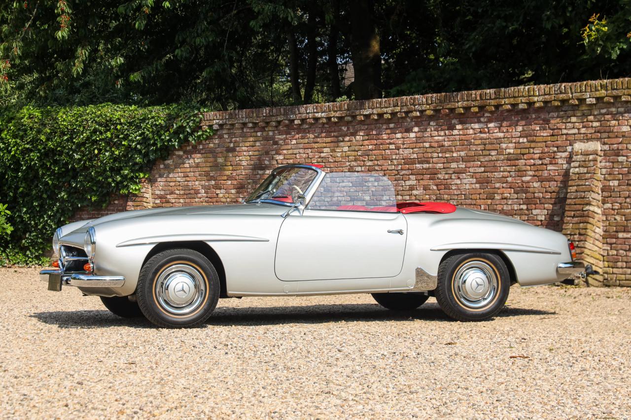1960 Mercedes - Benz Mercedes Benz 190 SL &ldquo;Comprehensive bare metal restoration in 2018&rdquo;