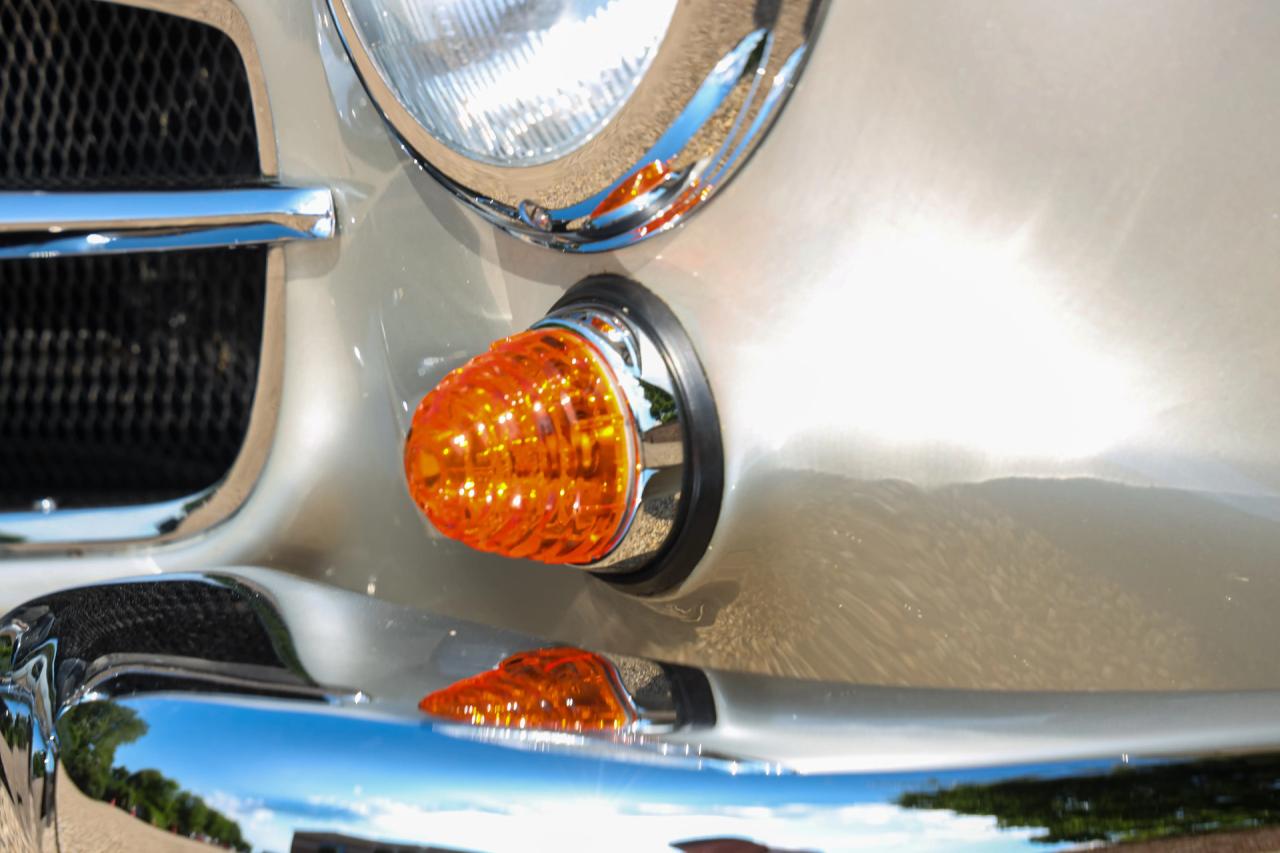 1960 Mercedes - Benz Mercedes Benz 190 SL &ldquo;Comprehensive bare metal restoration in 2018&rdquo;