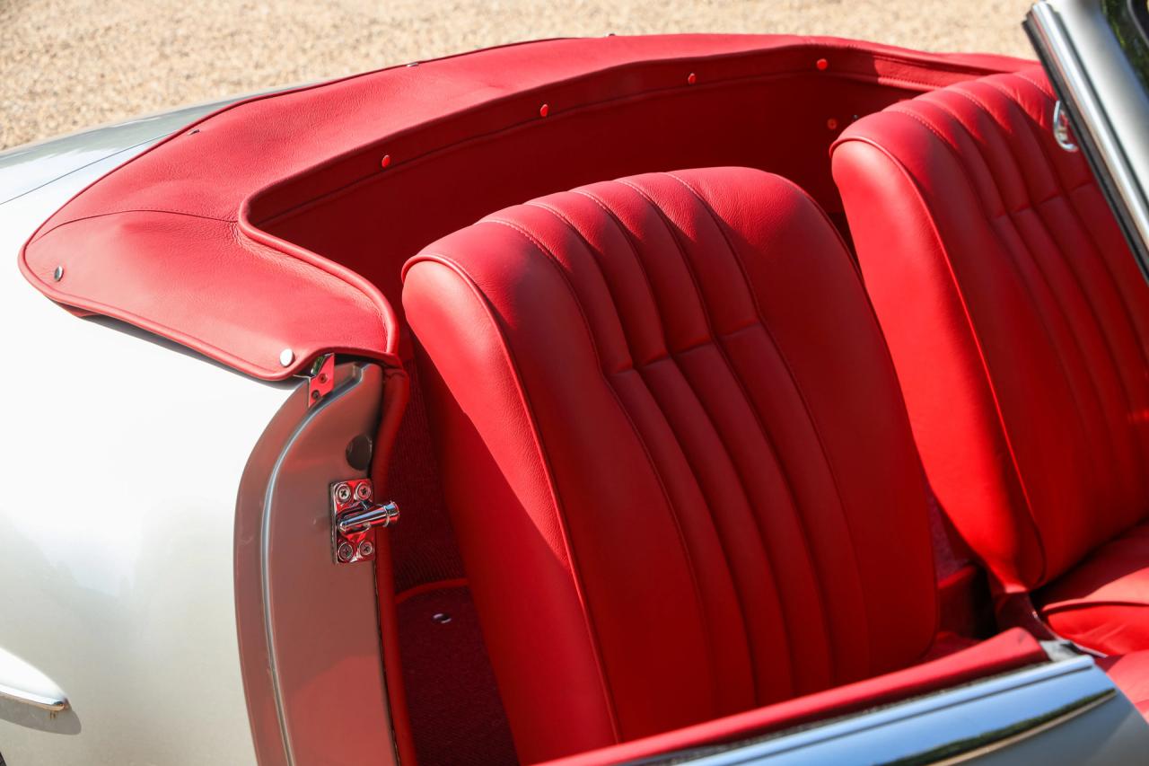 1960 Mercedes - Benz Mercedes Benz 190 SL &ldquo;Comprehensive bare metal restoration in 2018&rdquo;