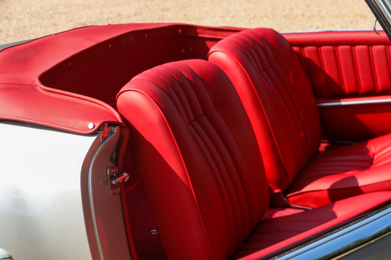 1960 Mercedes - Benz Mercedes Benz 190 SL &ldquo;Comprehensive bare metal restoration in 2018&rdquo;