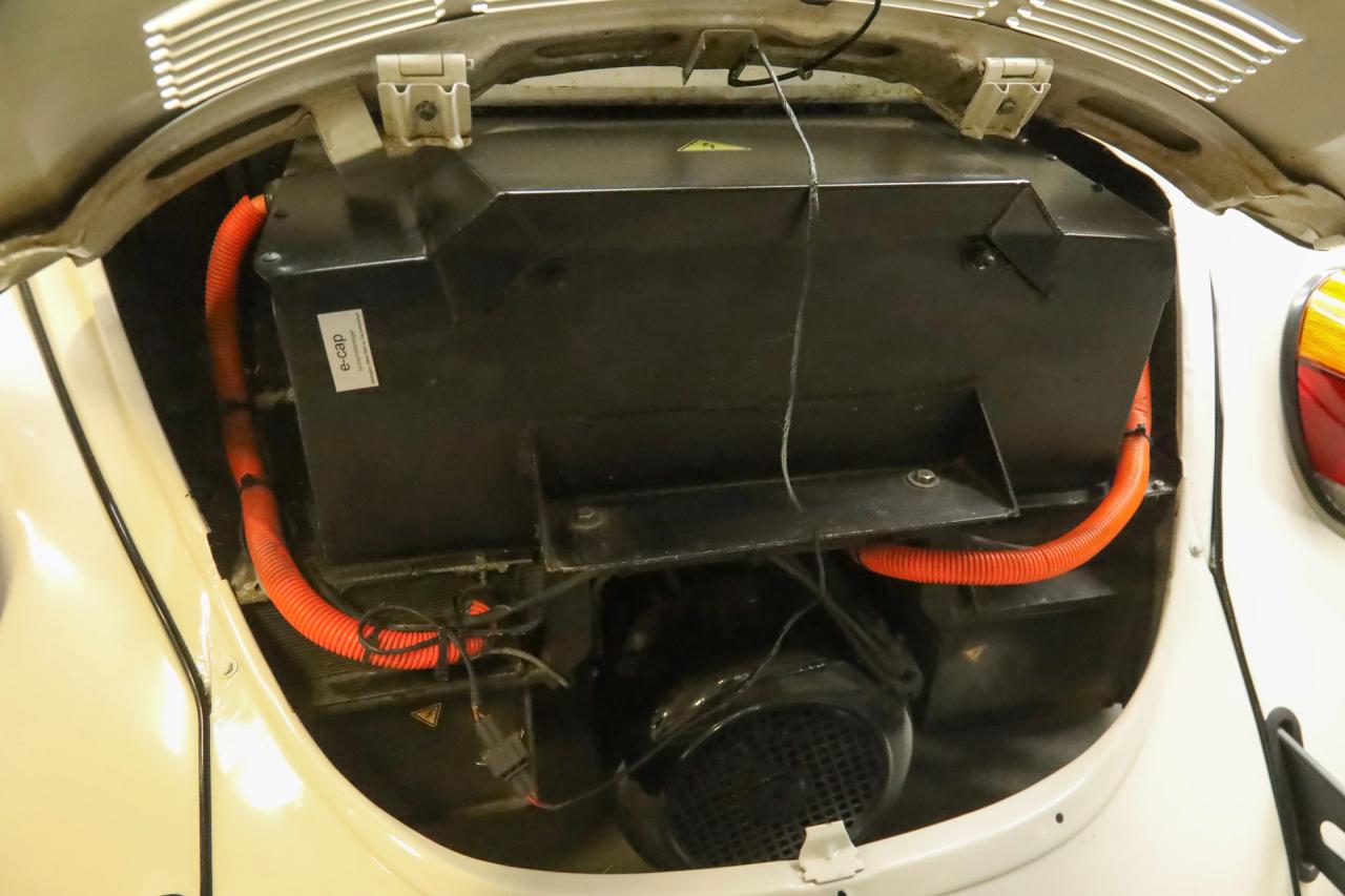 1996 Volkswagen Beetle &ldquo;100% Retro Electric by E-Cap&rdquo;