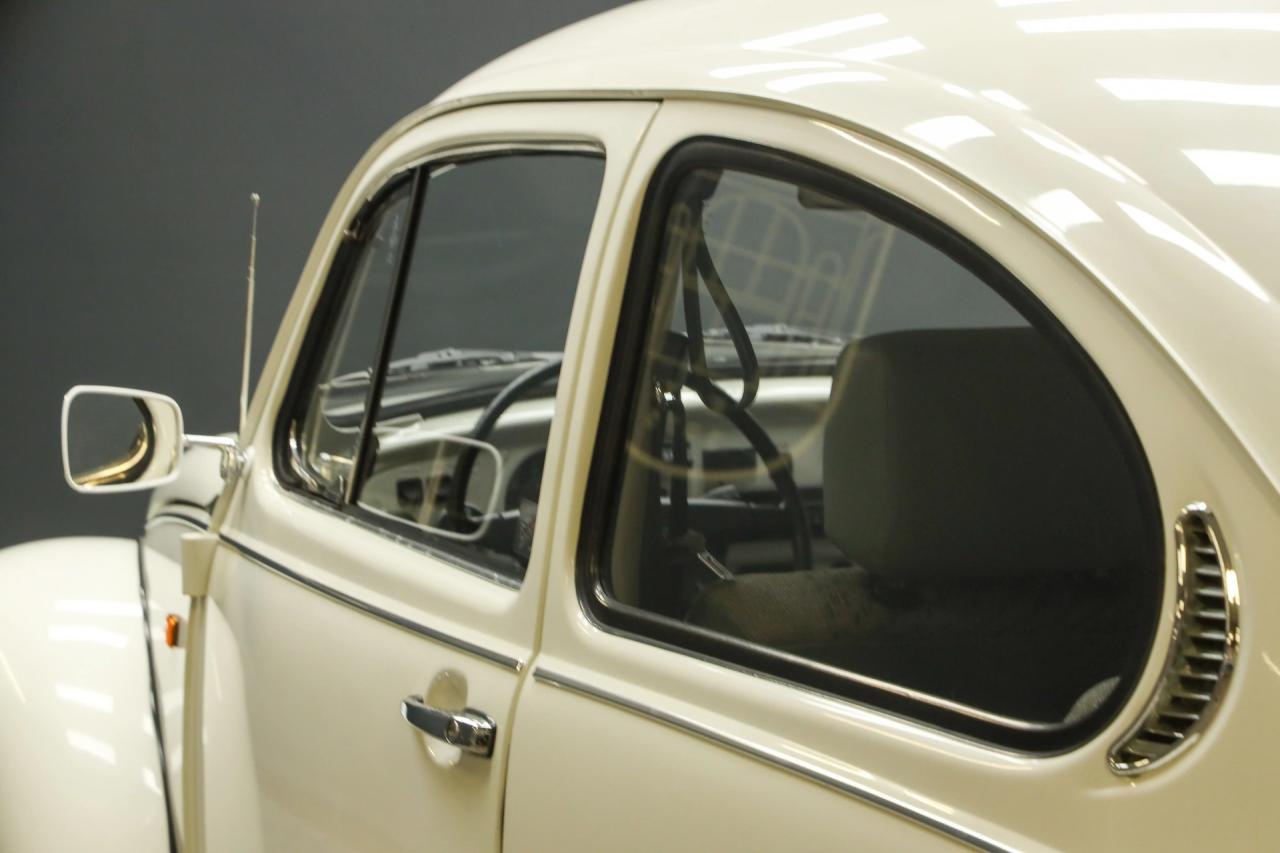 1996 Volkswagen Beetle &ldquo;100% Retro Electric by E-Cap&rdquo;