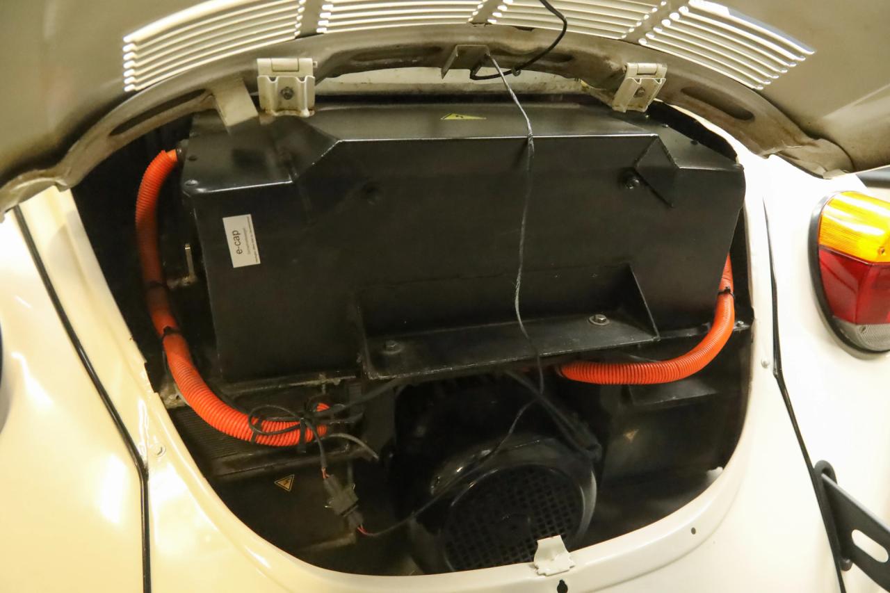 1996 Volkswagen Beetle &ldquo;100% Retro Electric by E-Cap&rdquo;