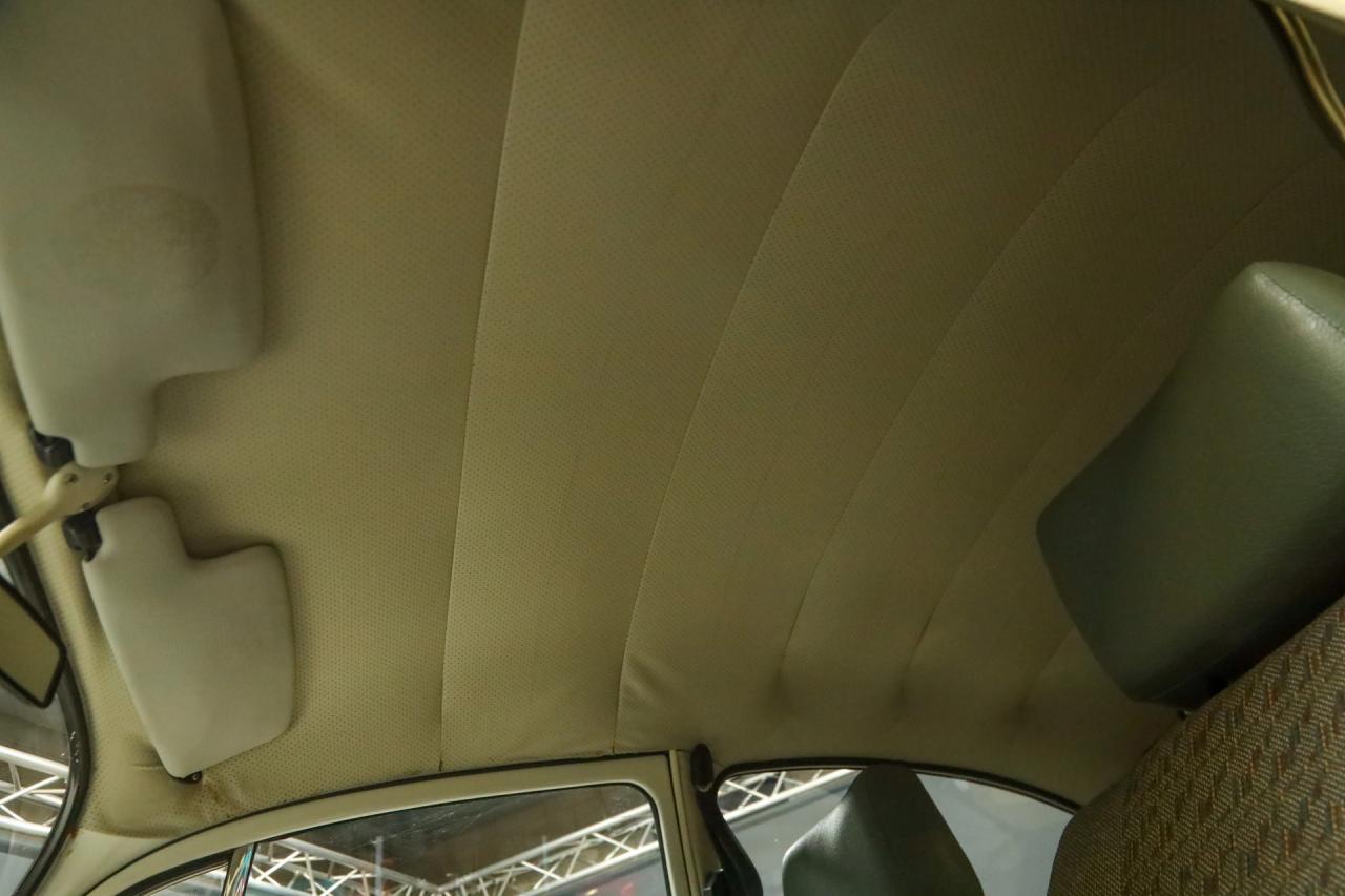 1996 Volkswagen Beetle &ldquo;100% Retro Electric by E-Cap&rdquo;
