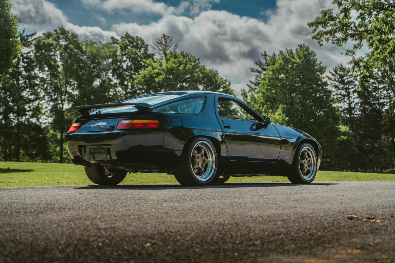 1991 Porsche 928 GT