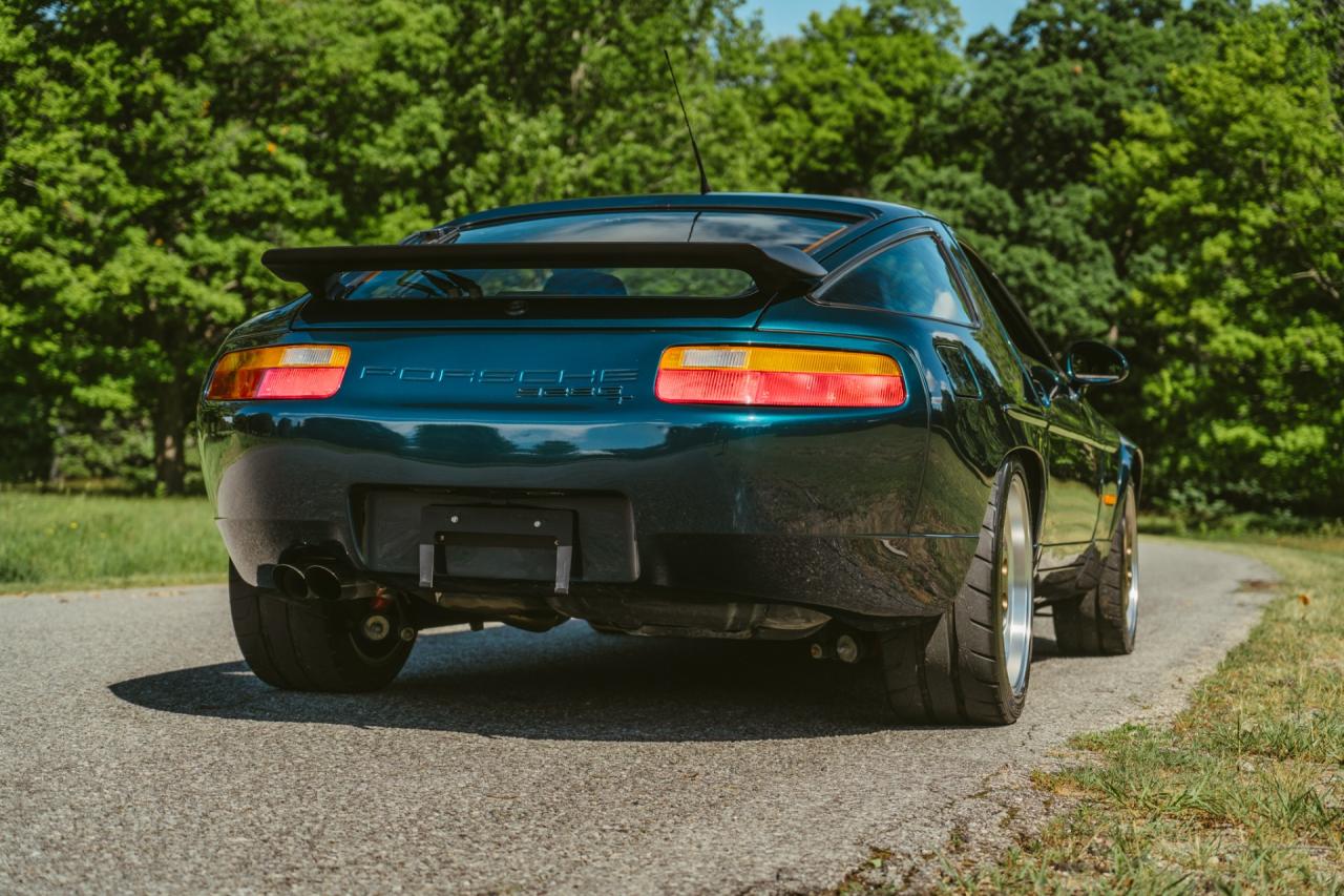 1991 Porsche 928 GT