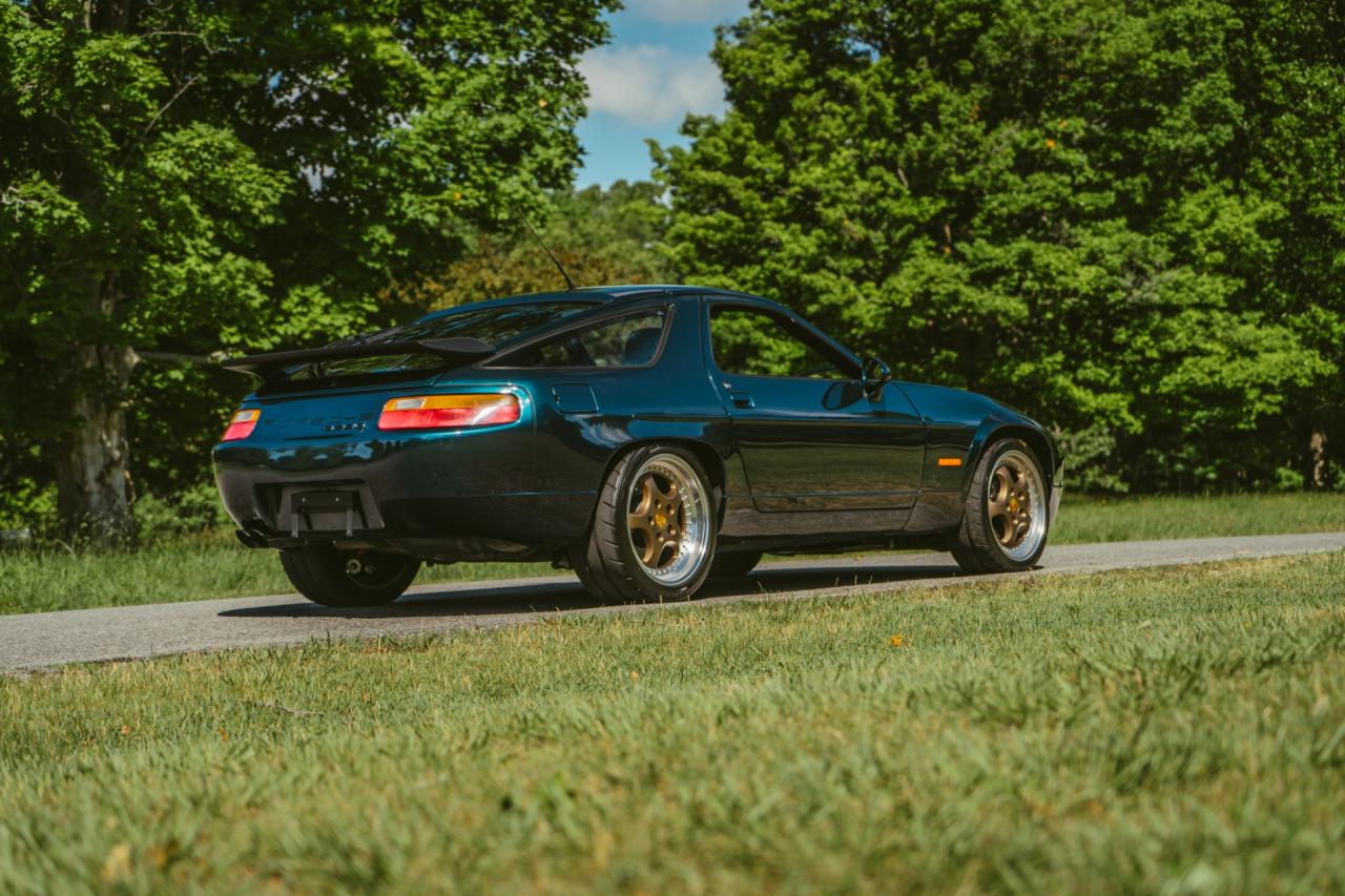 1991 Porsche 928 GT