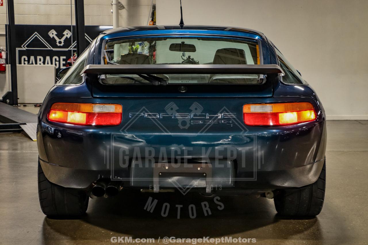 1991 Porsche 928 GT