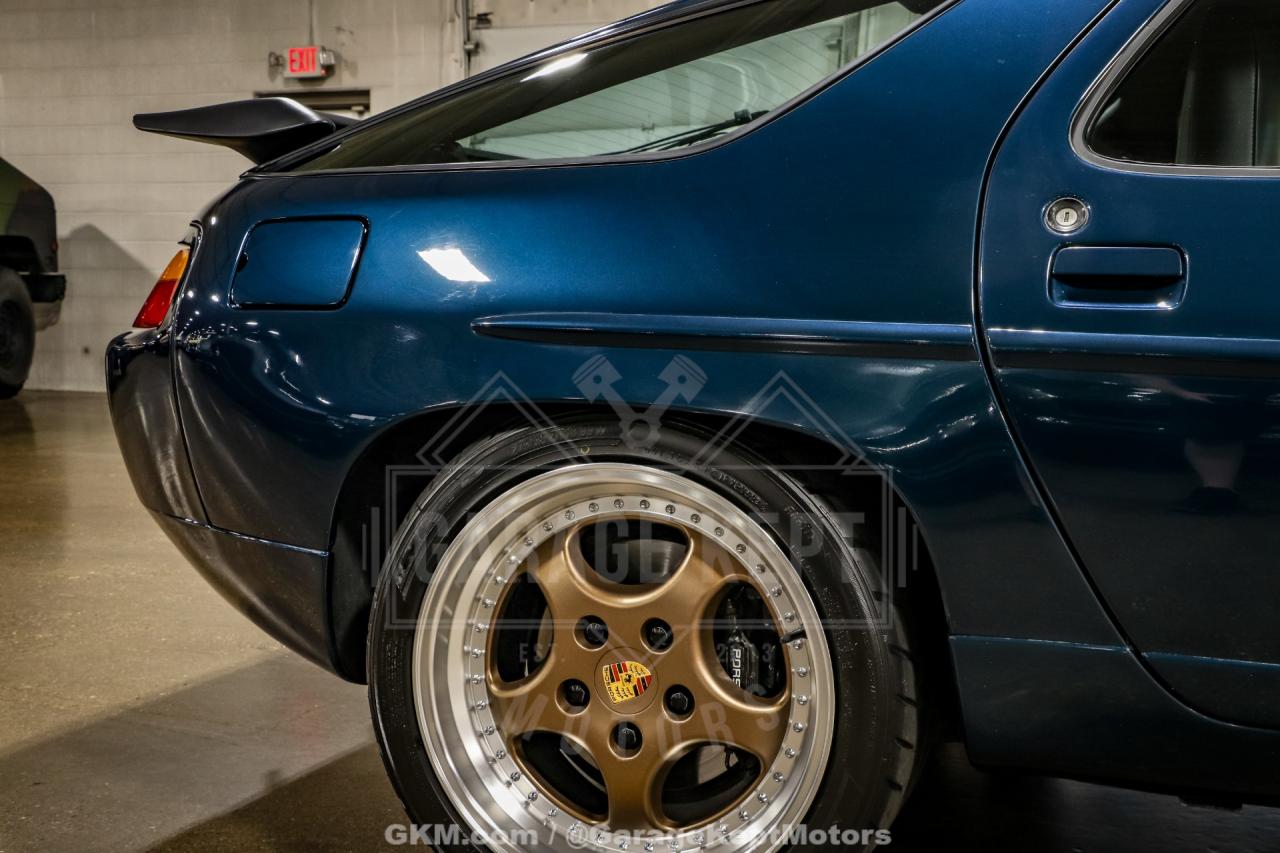 1991 Porsche 928 GT