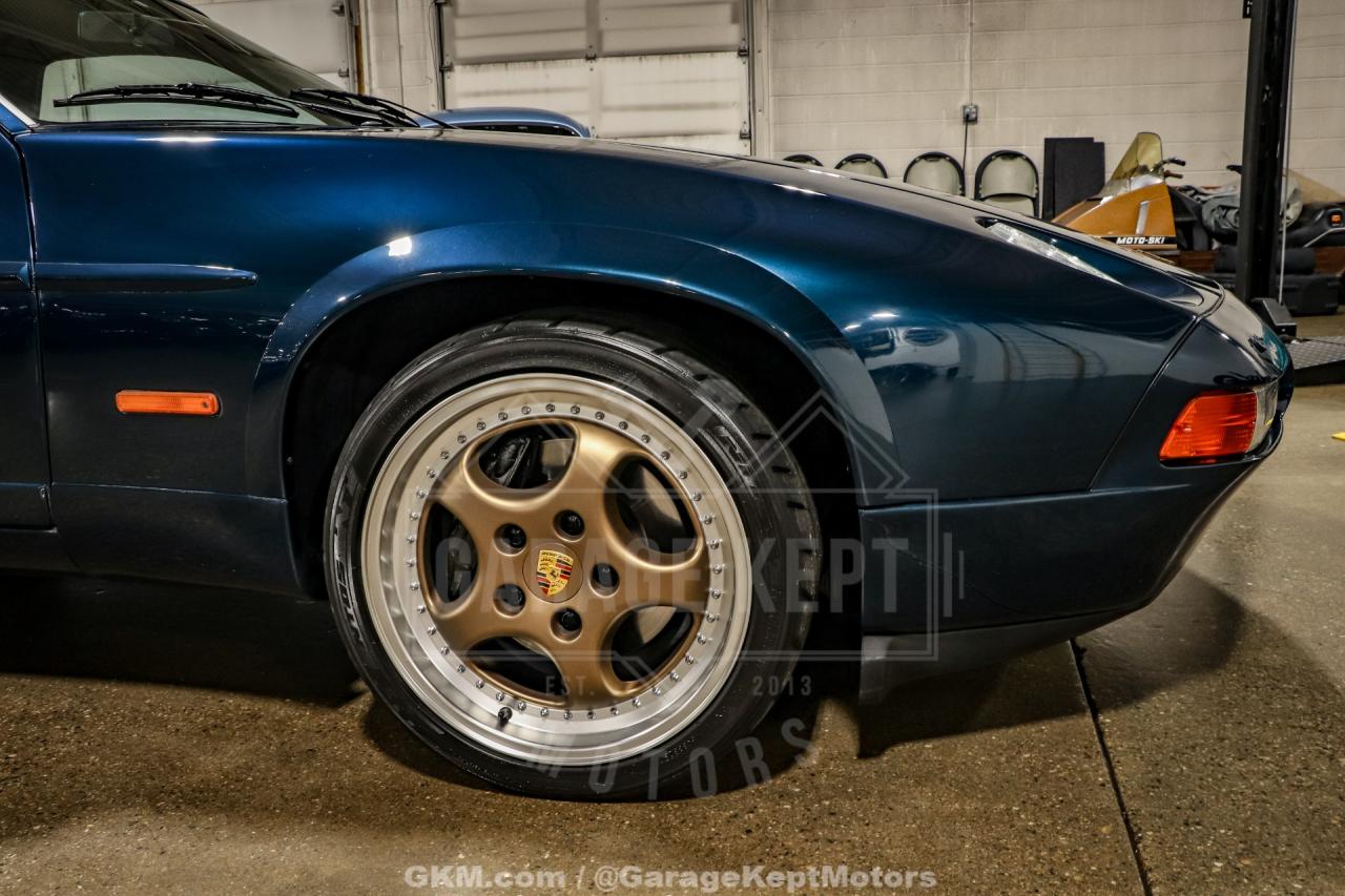 1991 Porsche 928 GT