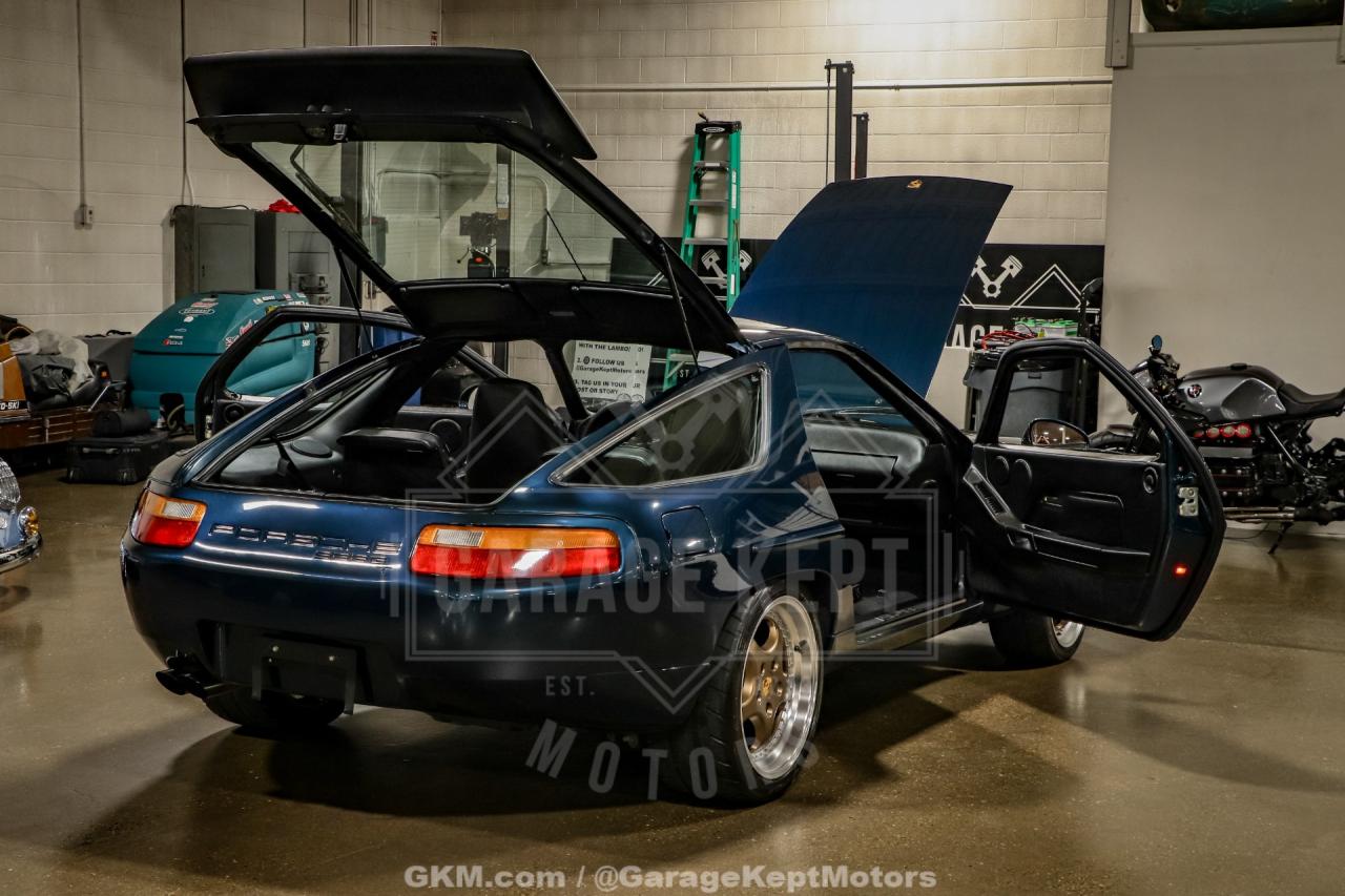 1991 Porsche 928 GT