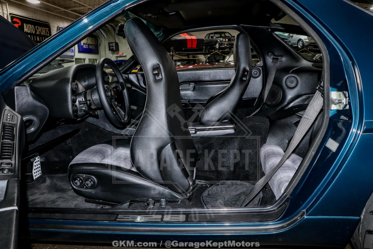 1991 Porsche 928 GT