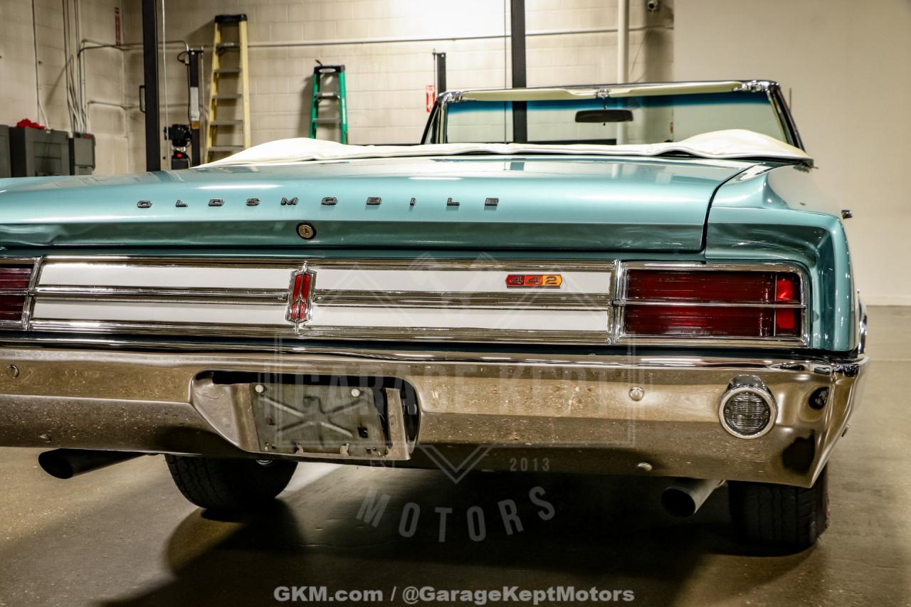 1965 Oldsmobile CUTLASS 442
