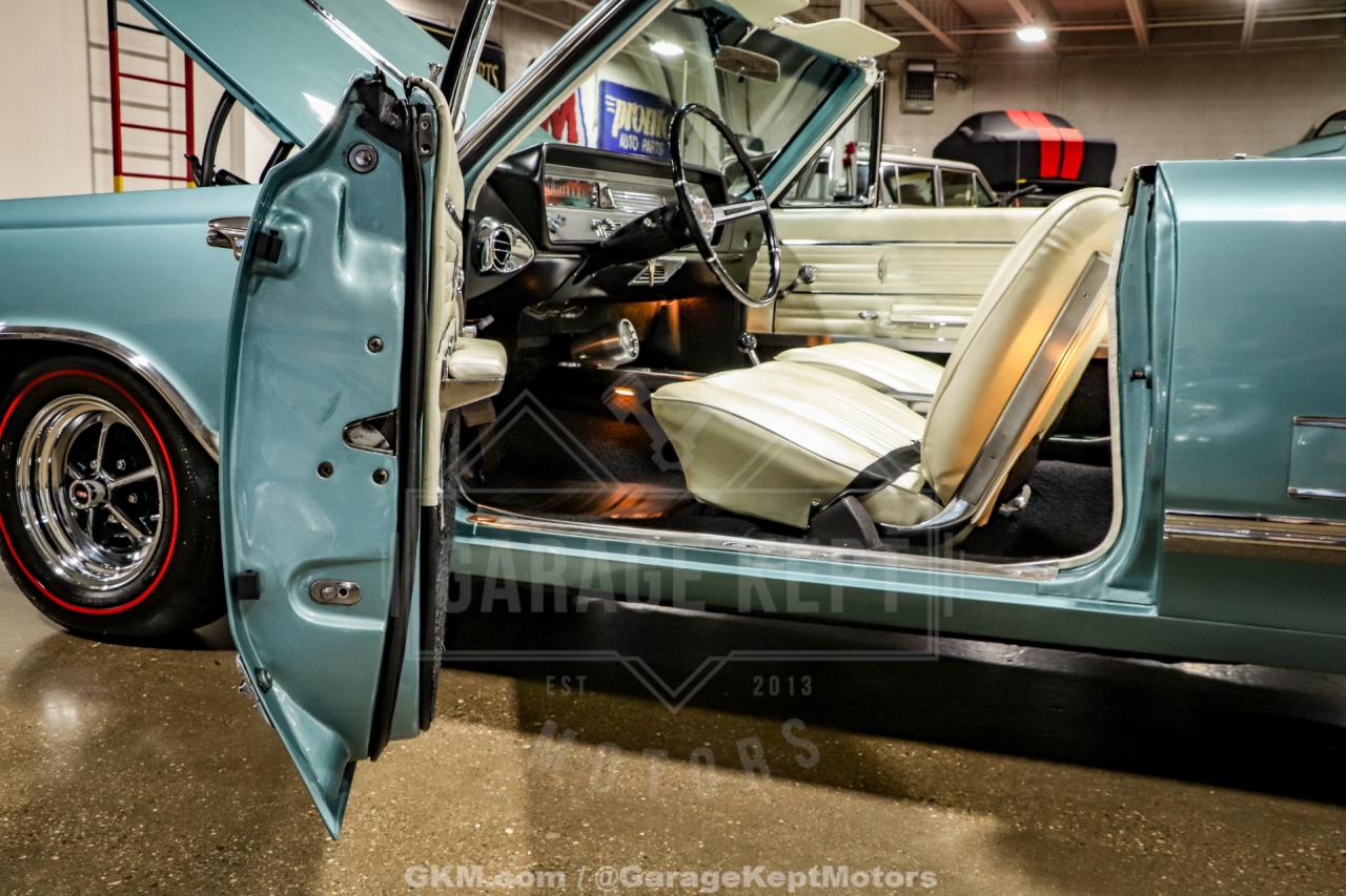 1965 Oldsmobile CUTLASS 442