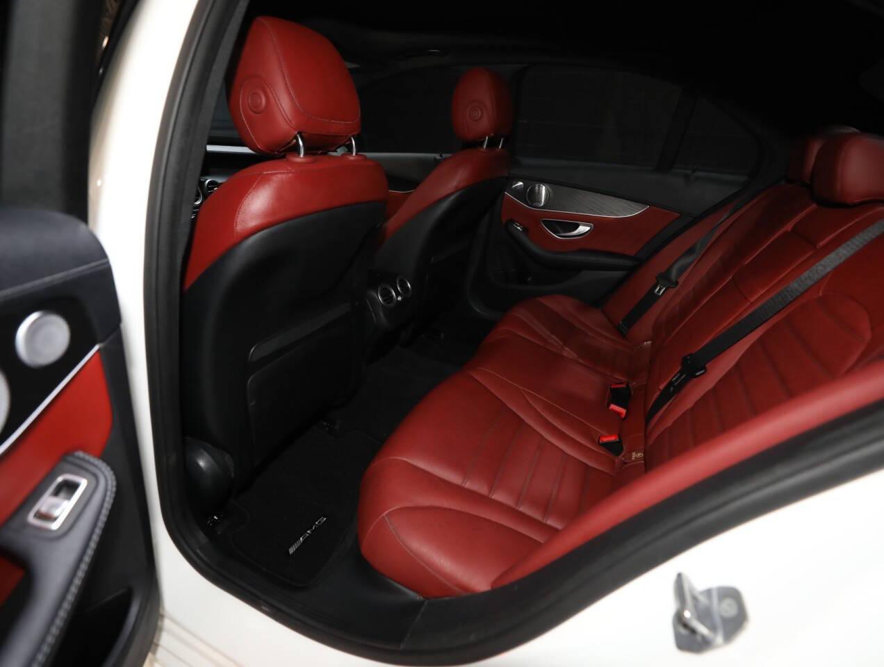 2017 Mercedes - Benz C-Class