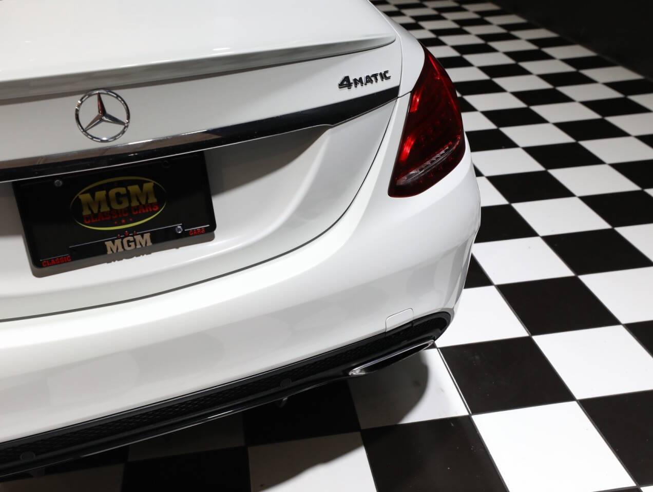 2017 Mercedes - Benz C-Class